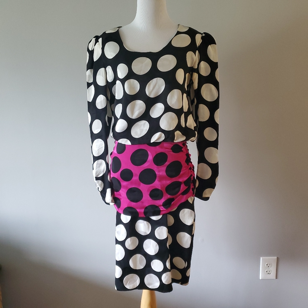 Vintage Flora Kung polka dot apron dress
